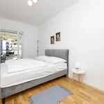 1 Bedroom Amazing In Seget Donji *