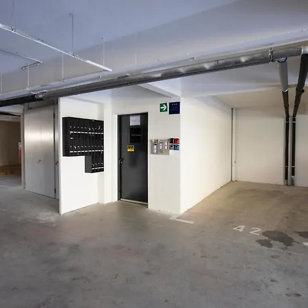 1 Bedroom Amazing In Seget Donji Apartment