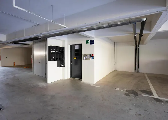 Beautiful In Seget Donji With Wifi Daire